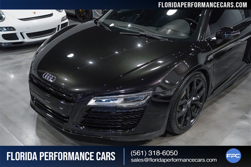 2015 Audi R8 5.2 quattro   - Photo 11 - Riviera Beach, FL 33407