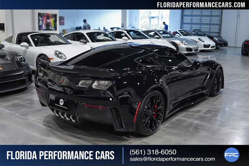 2017 Chevrolet Corvette Z06   - Photo 8 - Riviera Beach, FL 33407