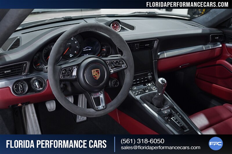 2019 Porsche 911 Carrera 4S   - Photo 45 - Riviera Beach, FL 33407