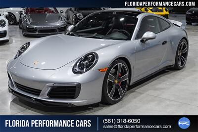 2019 Porsche 911 Carrera 4S  