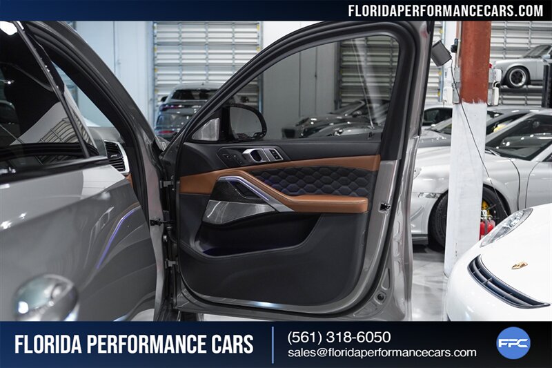 2020 BMW X6 M Competition   - Photo 32 - Riviera Beach, FL 33407