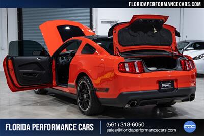 2012 Ford Mustang Boss 302   - Photo 35 - Riviera Beach, FL 33407