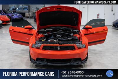 2012 Ford Mustang Boss 302   - Photo 38 - Riviera Beach, FL 33407