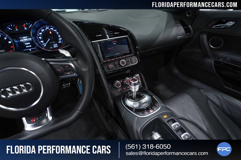 2014 Audi R8 5.2 quattro Spyder   - Photo 91 - Riviera Beach, FL 33407