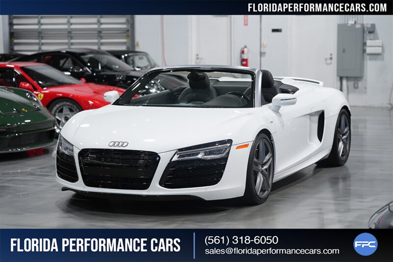 2014 Audi R8 5.2 quattro Spyder   - Photo 125 - Riviera Beach, FL 33407