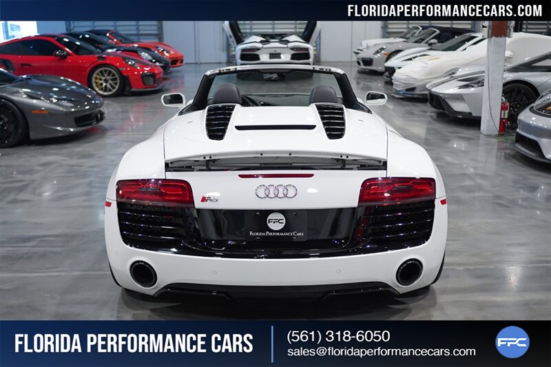 2014 Audi R8 5.2 quattro Spyder   - Photo 133 - Riviera Beach, FL 33407