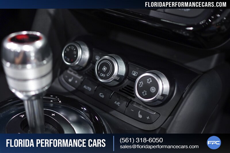 2014 Audi R8 5.2 quattro Spyder   - Photo 119 - Riviera Beach, FL 33407