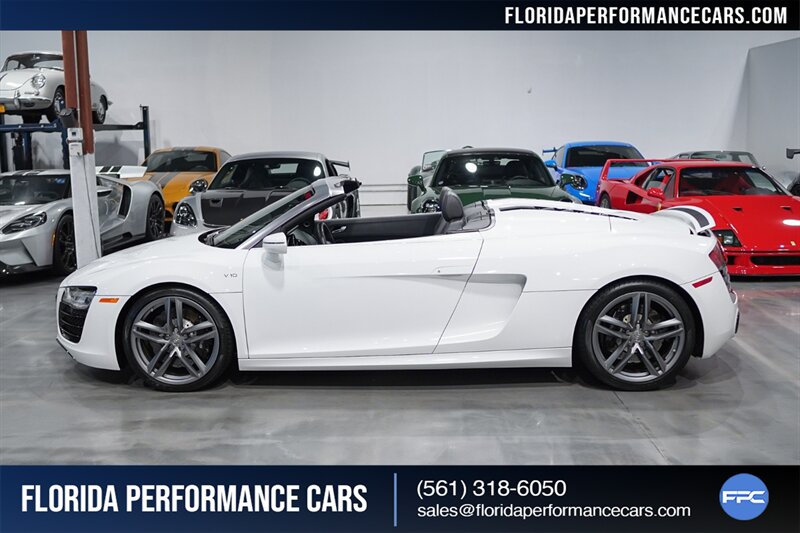 2014 Audi R8 5.2 quattro Spyder   - Photo 74 - Riviera Beach, FL 33407