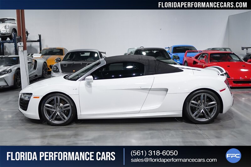 2014 Audi R8 5.2 quattro Spyder   - Photo 127 - Riviera Beach, FL 33407