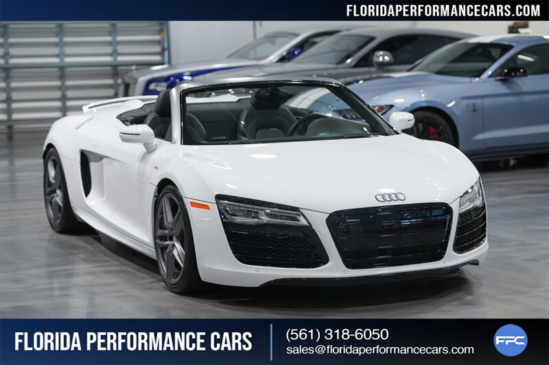 2014 Audi R8 5.2 quattro Spyder   - Photo 124 - Riviera Beach, FL 33407