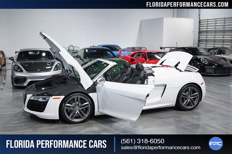 2014 Audi R8 5.2 quattro Spyder   - Photo 100 - Riviera Beach, FL 33407