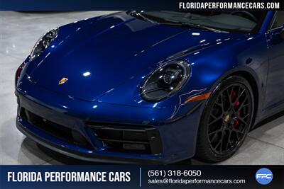 2023 Porsche 911 Carrera 4 GTS   - Photo 11 - Riviera Beach, FL 33407