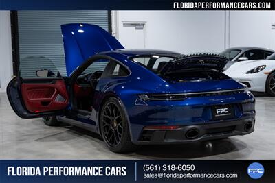 2023 Porsche 911 Carrera 4 GTS   - Photo 34 - Riviera Beach, FL 33407
