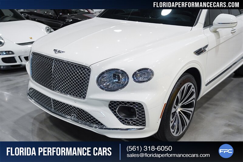 2021 Bentley Bentayga V8   - Photo 11 - Riviera Beach, FL 33407