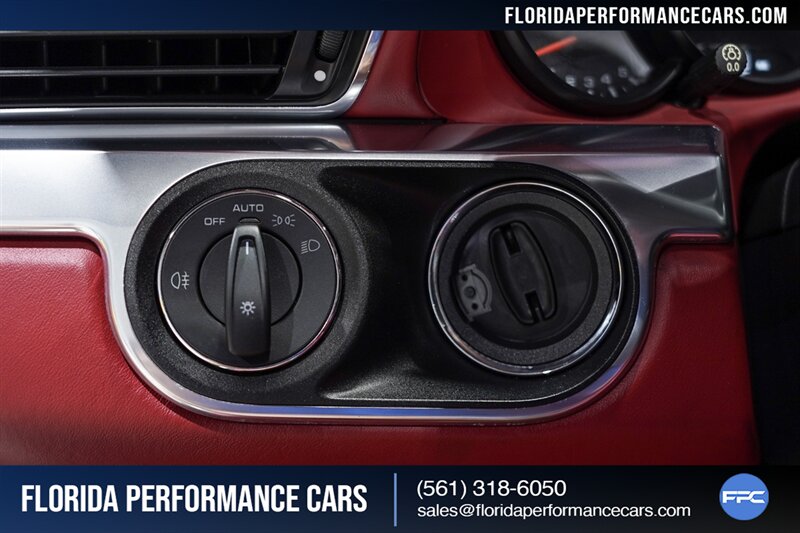 2014 Porsche 911 Carrera S   - Photo 58 - Riviera Beach, FL 33407