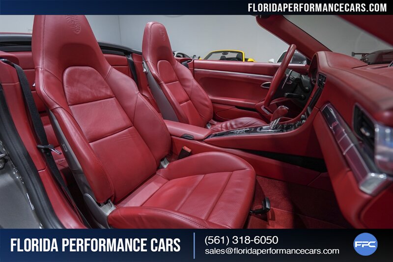 2014 Porsche 911 Carrera S   - Photo 30 - Riviera Beach, FL 33407