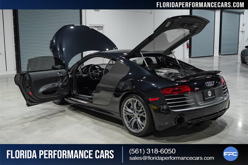 2014 Audi R8 V10 Plus   - Photo 29 - Riviera Beach, FL 33407