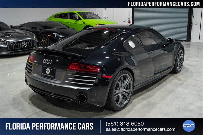 2014 Audi R8 V10 Plus   - Photo 7 - Riviera Beach, FL 33407