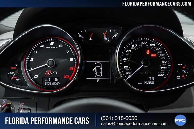 2014 Audi R8 V10 Plus   - Photo 15 - Riviera Beach, FL 33407