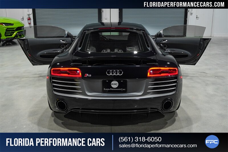 2014 Audi R8 V10 Plus   - Photo 31 - Riviera Beach, FL 33407