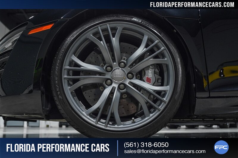 2014 Audi R8 V10 Plus   - Photo 8 - Riviera Beach, FL 33407