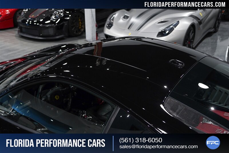 2011 Ferrari 458 Italia   - Photo 15 - Riviera Beach, FL 33407