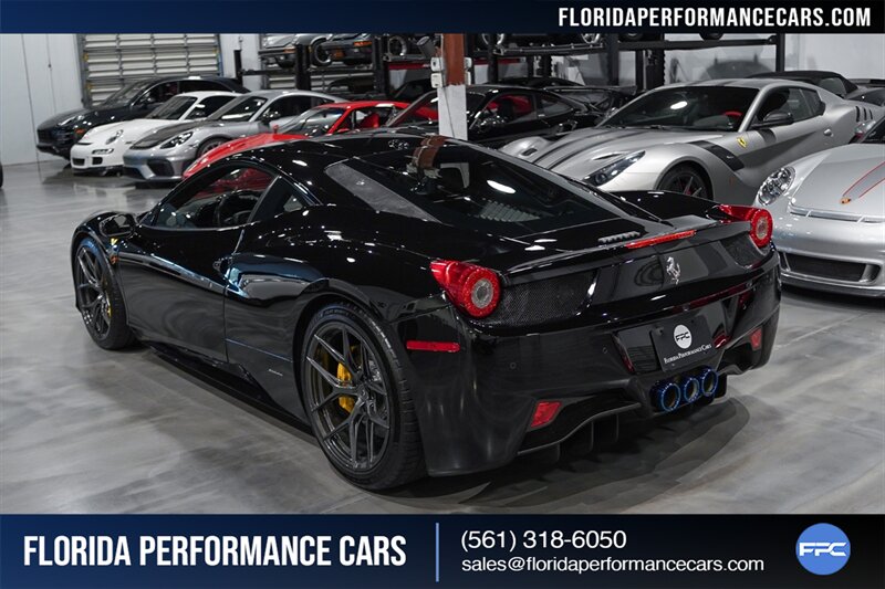 2011 Ferrari 458 Italia   - Photo 4 - Riviera Beach, FL 33407