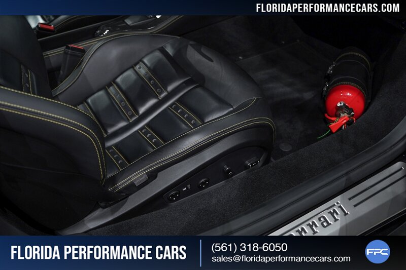 2011 Ferrari 458 Italia   - Photo 30 - Riviera Beach, FL 33407