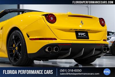 2018 Ferrari California T - Photo 19 - Riviera Beach, FL 33407