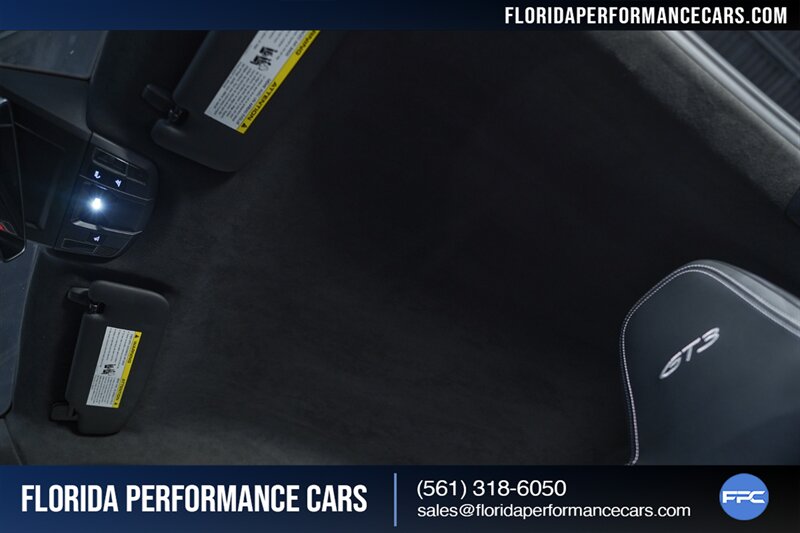 2022 Porsche 911 GT3   - Photo 26 - Riviera Beach, FL 33407