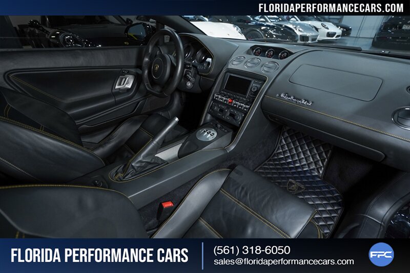 2011 Lamborghini Gallardo LP 560-4   - Photo 28 - Riviera Beach, FL 33407