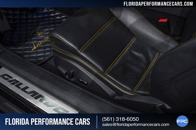 2011 Lamborghini Gallardo LP 560-4   - Photo 25 - Riviera Beach, FL 33407