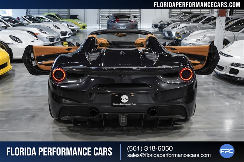 2017 Ferrari 488 Spider   - Photo 36 - Riviera Beach, FL 33407