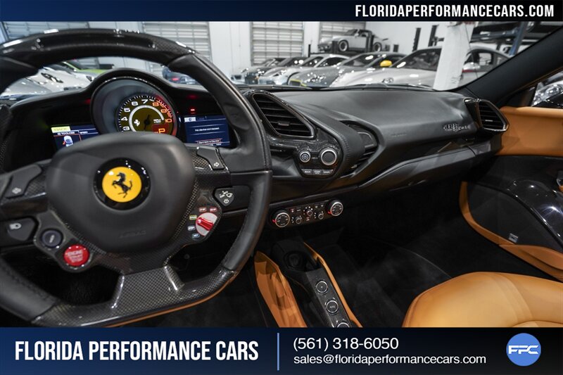 2017 Ferrari 488 Spider   - Photo 24 - Riviera Beach, FL 33407