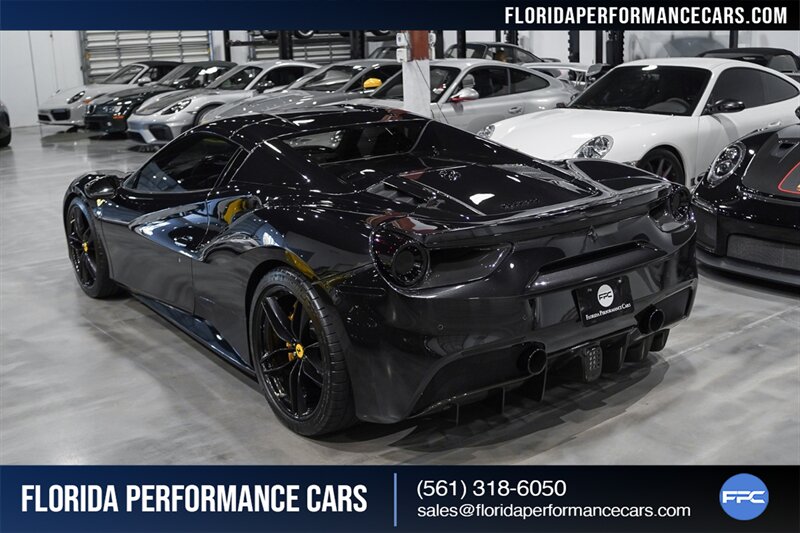 2017 Ferrari 488 Spider   - Photo 14 - Riviera Beach, FL 33407