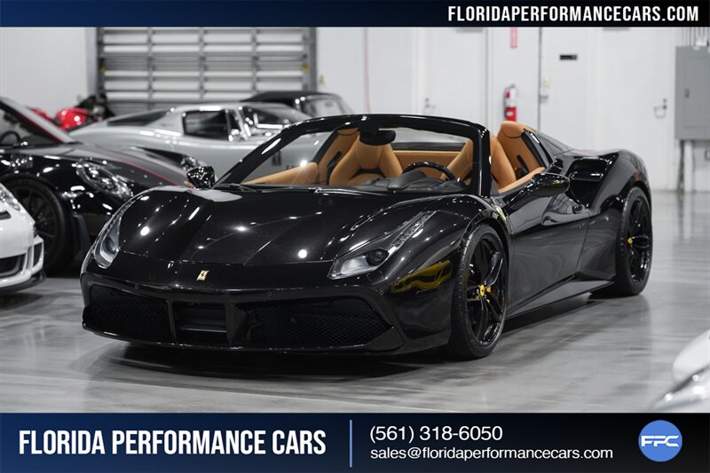 2017 Ferrari 488 Spider   - Photo 5 - Riviera Beach, FL 33407