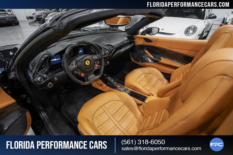 2017 Ferrari 488 Spider   - Photo 21 - Riviera Beach, FL 33407