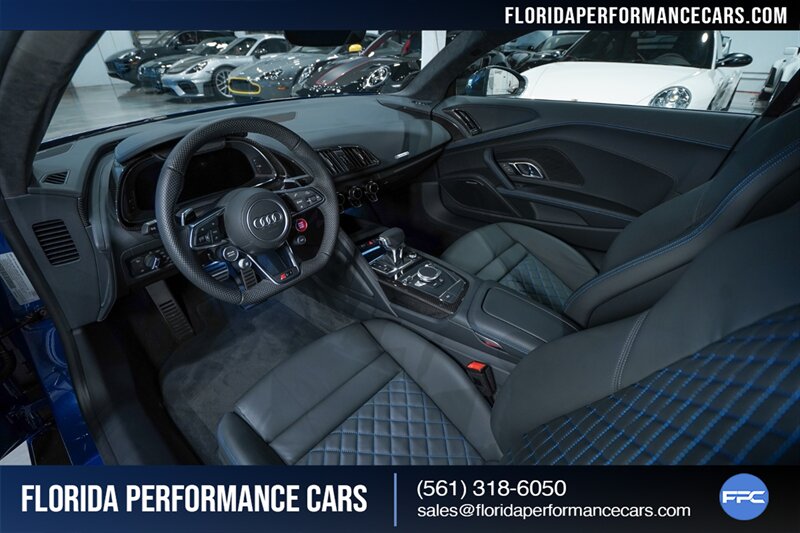 2023 Audi R8 5.2 quattro V10 performan   - Photo 18 - Riviera Beach, FL 33407