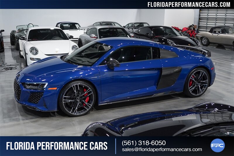 2023 Audi R8 5.2 quattro V10 performan   - Photo 2 - Riviera Beach, FL 33407