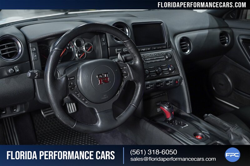 2013 Nissan GT-R Black Edition   - Photo 41 - Riviera Beach, FL 33407