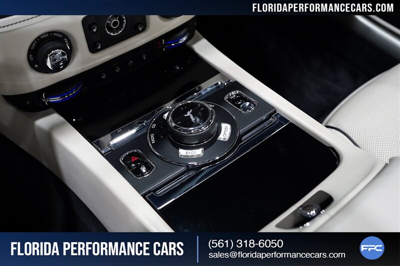 2016 Rolls-Royce Dawn   - Photo 49 - Riviera Beach, FL 33407