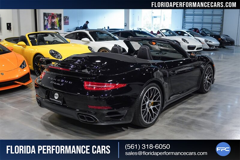 2015 Porsche 911 Turbo S   - Photo 64 - Riviera Beach, FL 33407