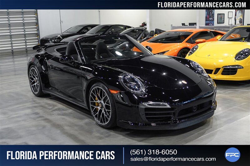 2015 Porsche 911 Turbo S   - Photo 65 - Riviera Beach, FL 33407