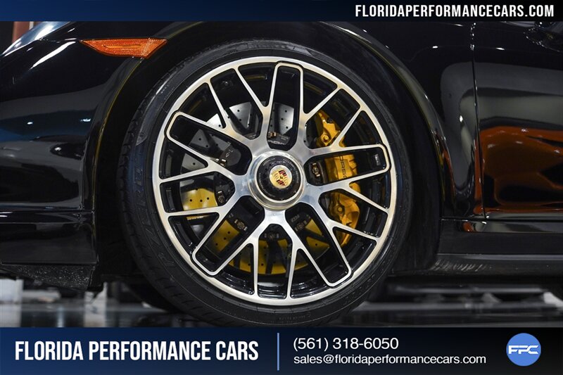 2015 Porsche 911 Turbo S   - Photo 41 - Riviera Beach, FL 33407