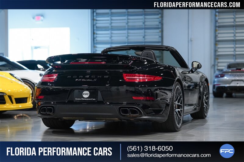 2015 Porsche 911 Turbo S   - Photo 8 - Riviera Beach, FL 33407