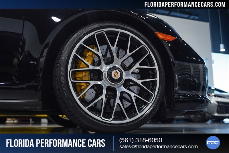 2015 Porsche 911 Turbo S   - Photo 10 - Riviera Beach, FL 33407