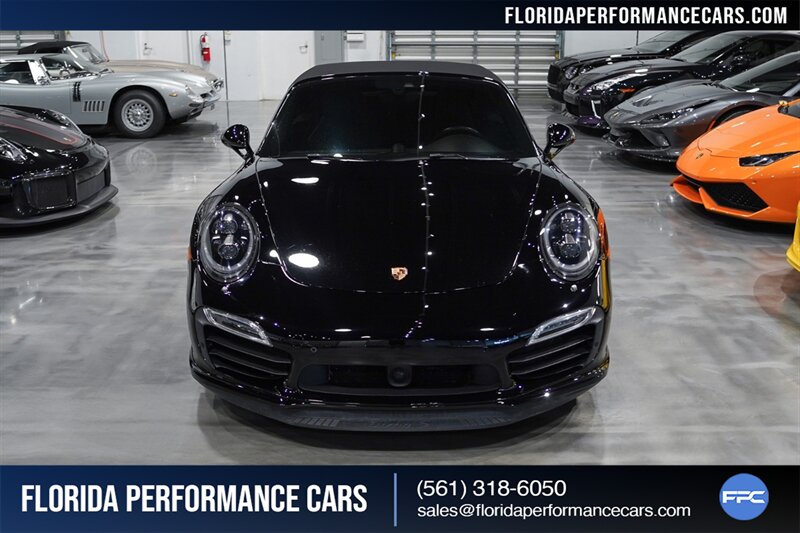 2015 Porsche 911 Turbo S   - Photo 66 - Riviera Beach, FL 33407