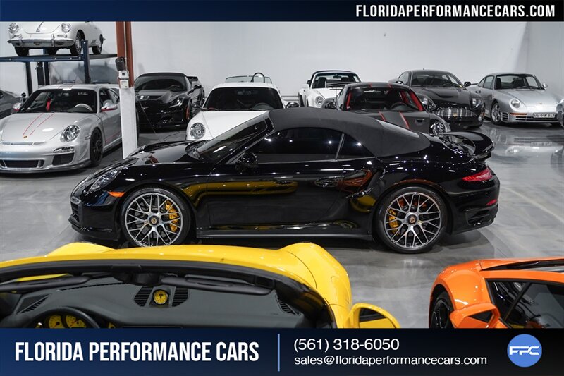 2015 Porsche 911 Turbo S   - Photo 63 - Riviera Beach, FL 33407