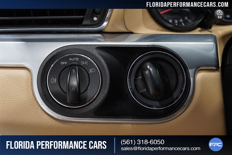 2013 Porsche 911 Carrera   - Photo 58 - Riviera Beach, FL 33407