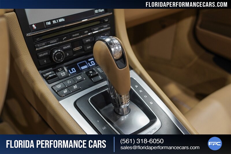 2013 Porsche 911 Carrera   - Photo 49 - Riviera Beach, FL 33407